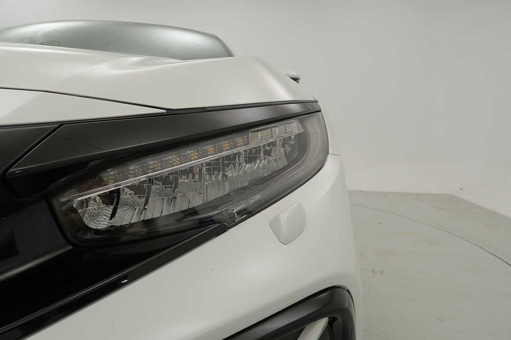 Honda Civic 5p 5P 1.0VTEC TURBO ELEGANCE NAVI