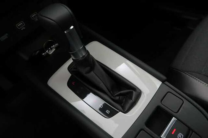 Honda  Jazz Hibrido CROSSTAR 1.5I-MMD 122CV CVT 5P.